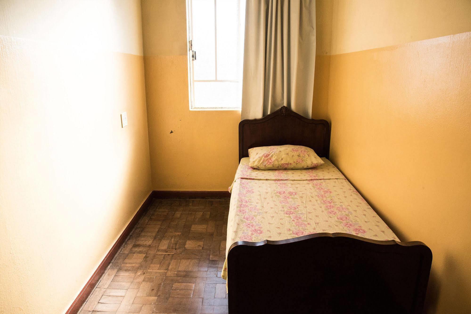 Hotel Pinheirinho クリチバ エクステリア 写真