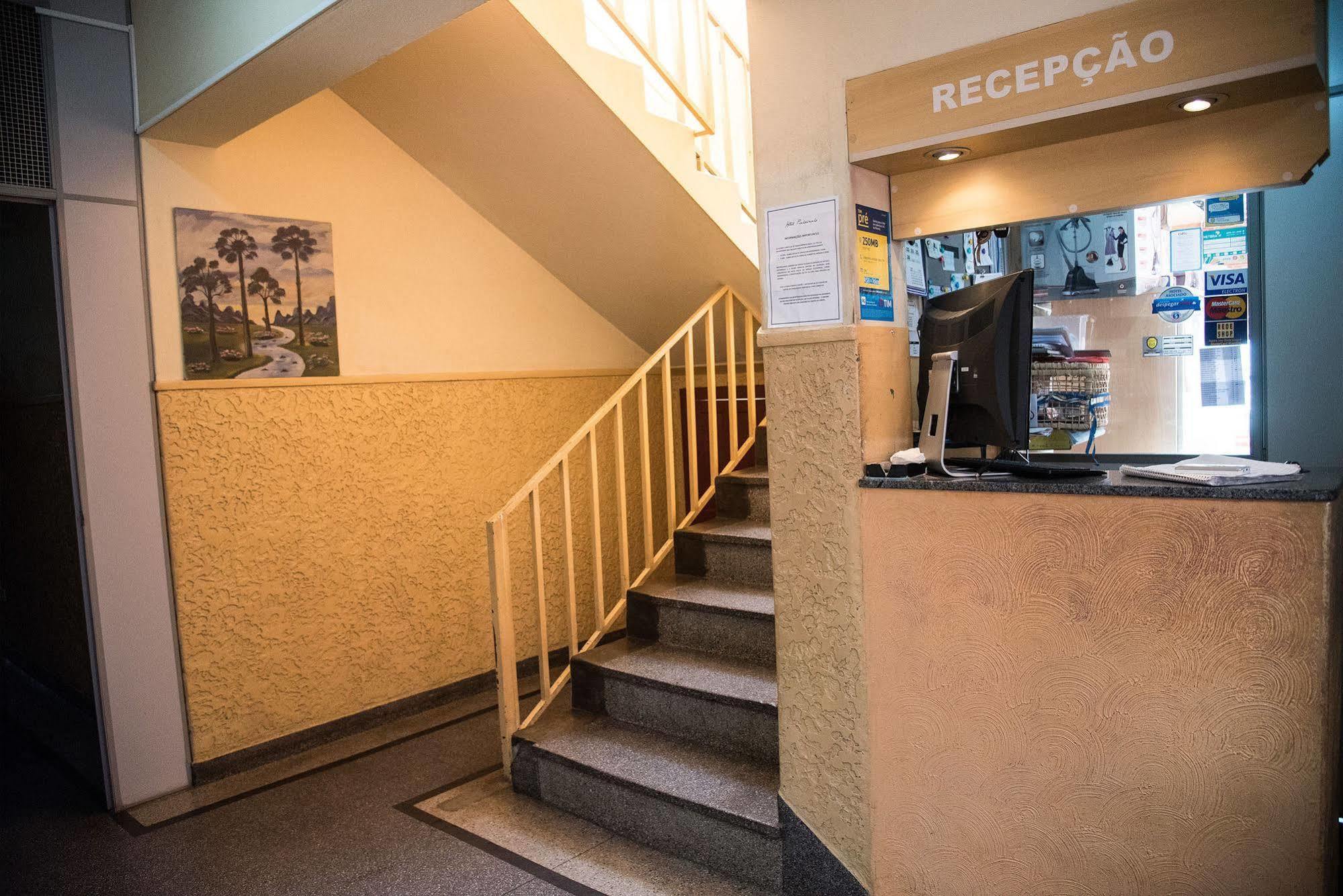 Hotel Pinheirinho クリチバ エクステリア 写真